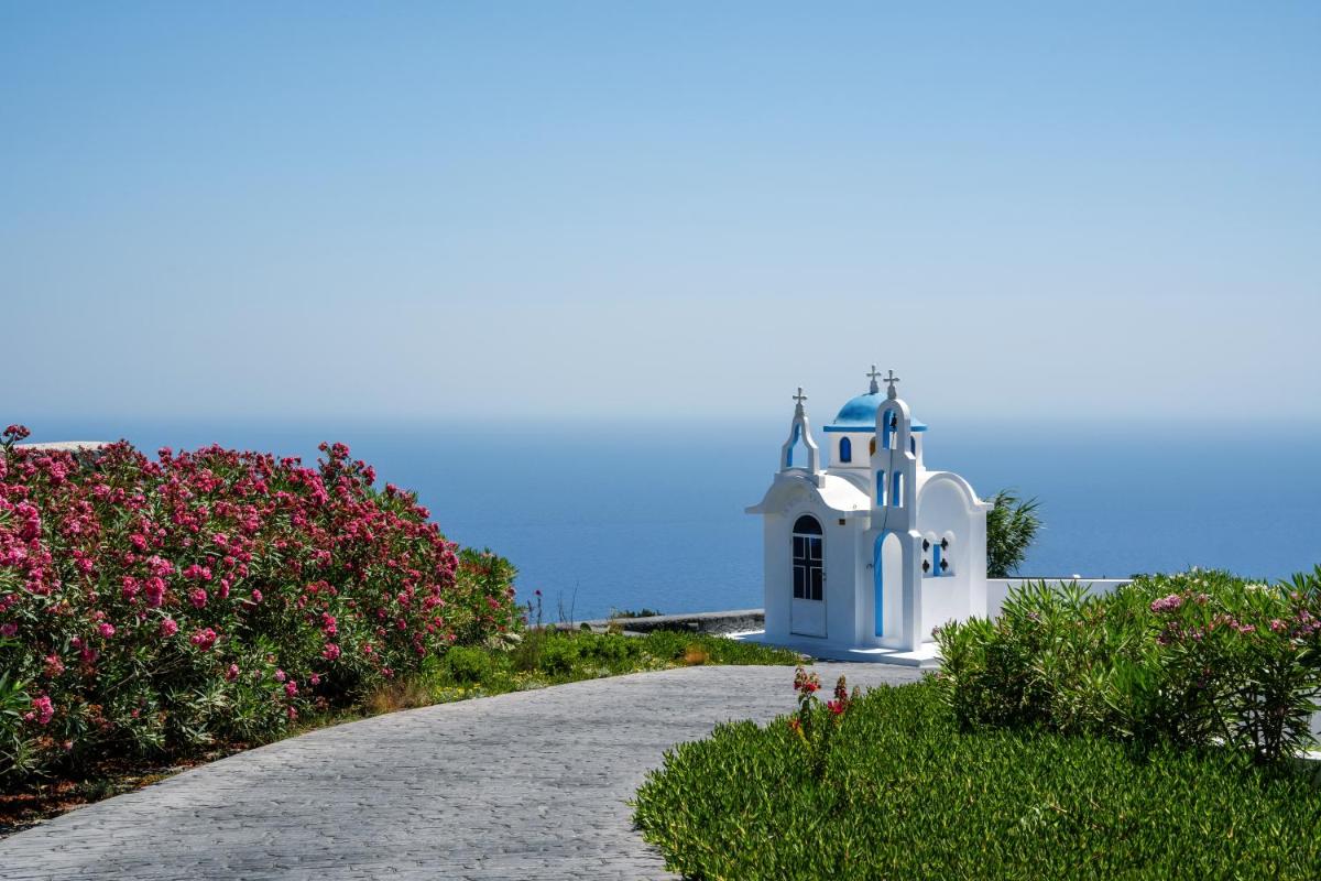 Cresanto Luxury Suites