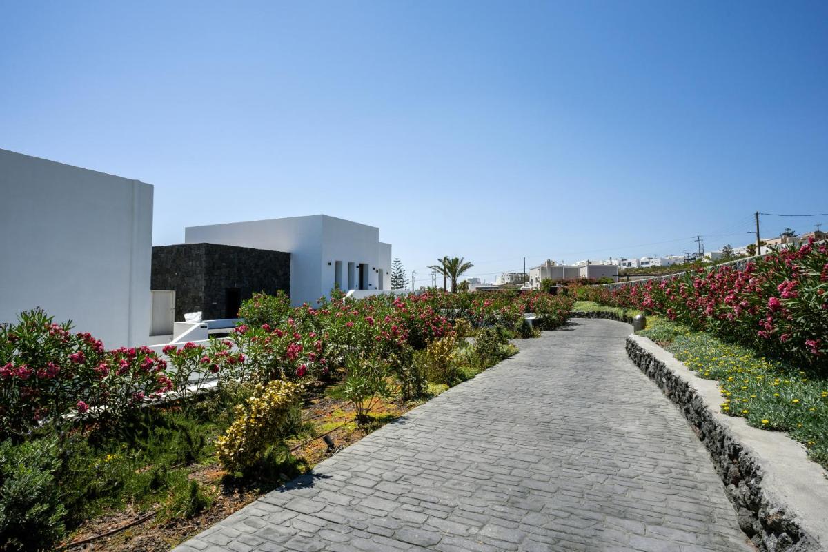 Cresanto Luxury Suites