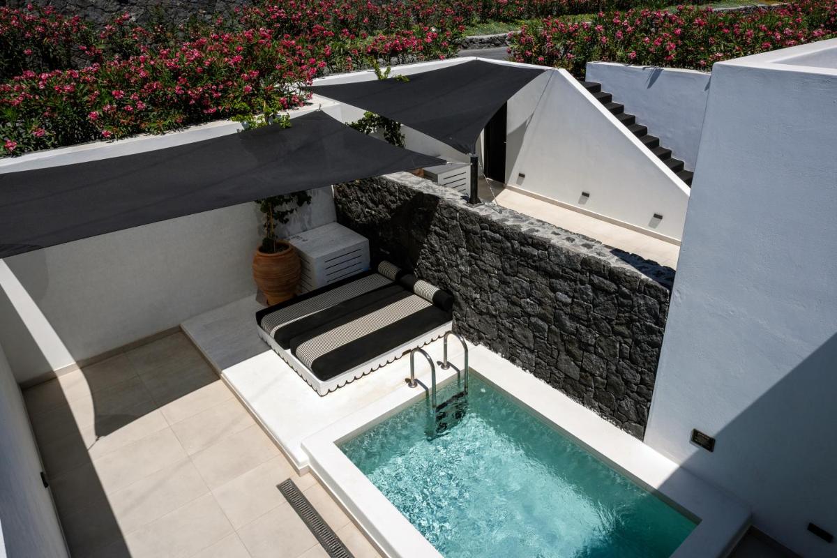 Cresanto Luxury Suites