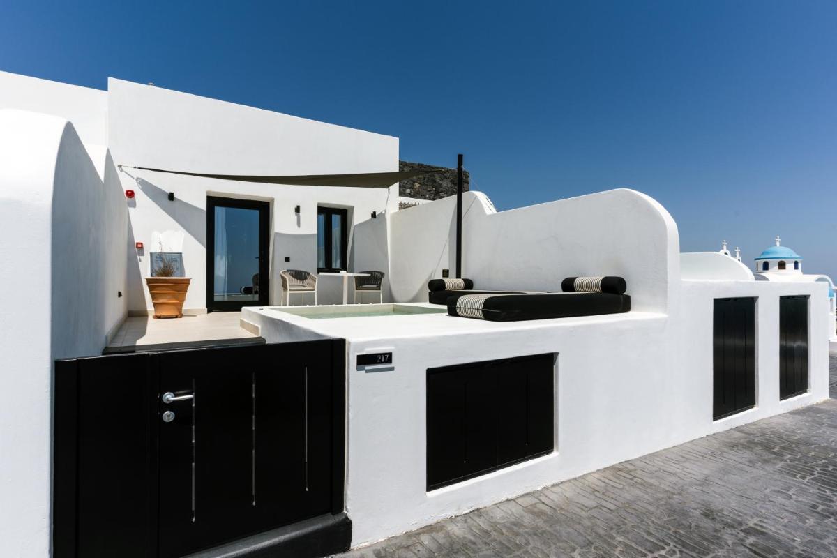 Cresanto Luxury Suites