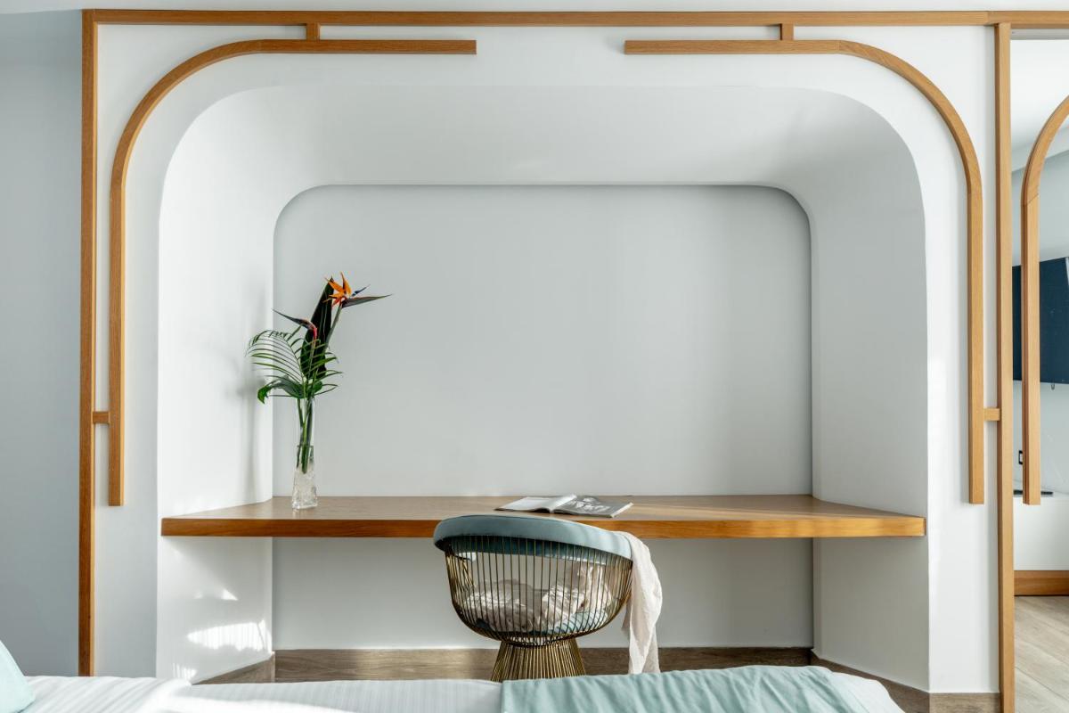 Cresanto Luxury Suites