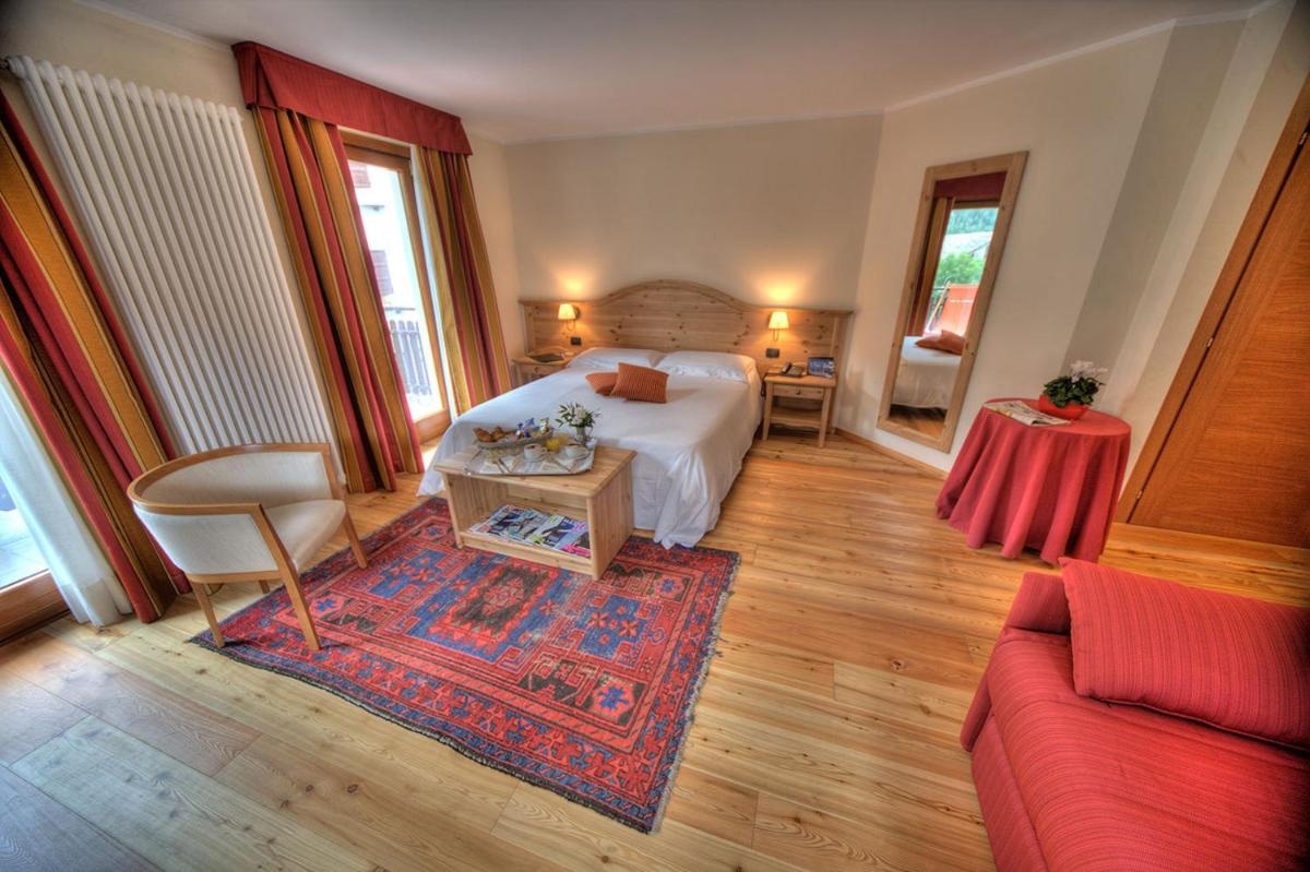 Cresta Et Duc Hotel