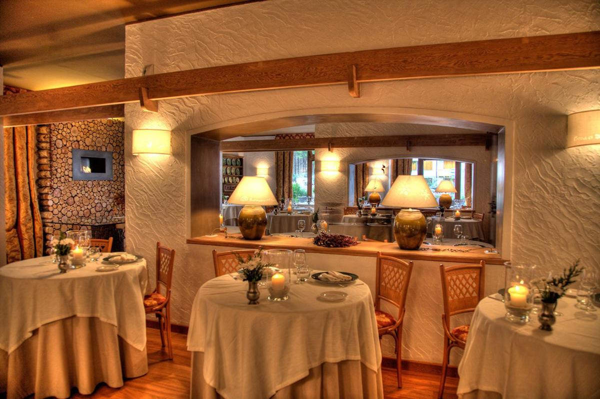 Cresta Et Duc Hotel