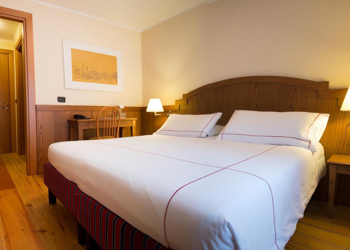 Cresta Et Duc Hotel