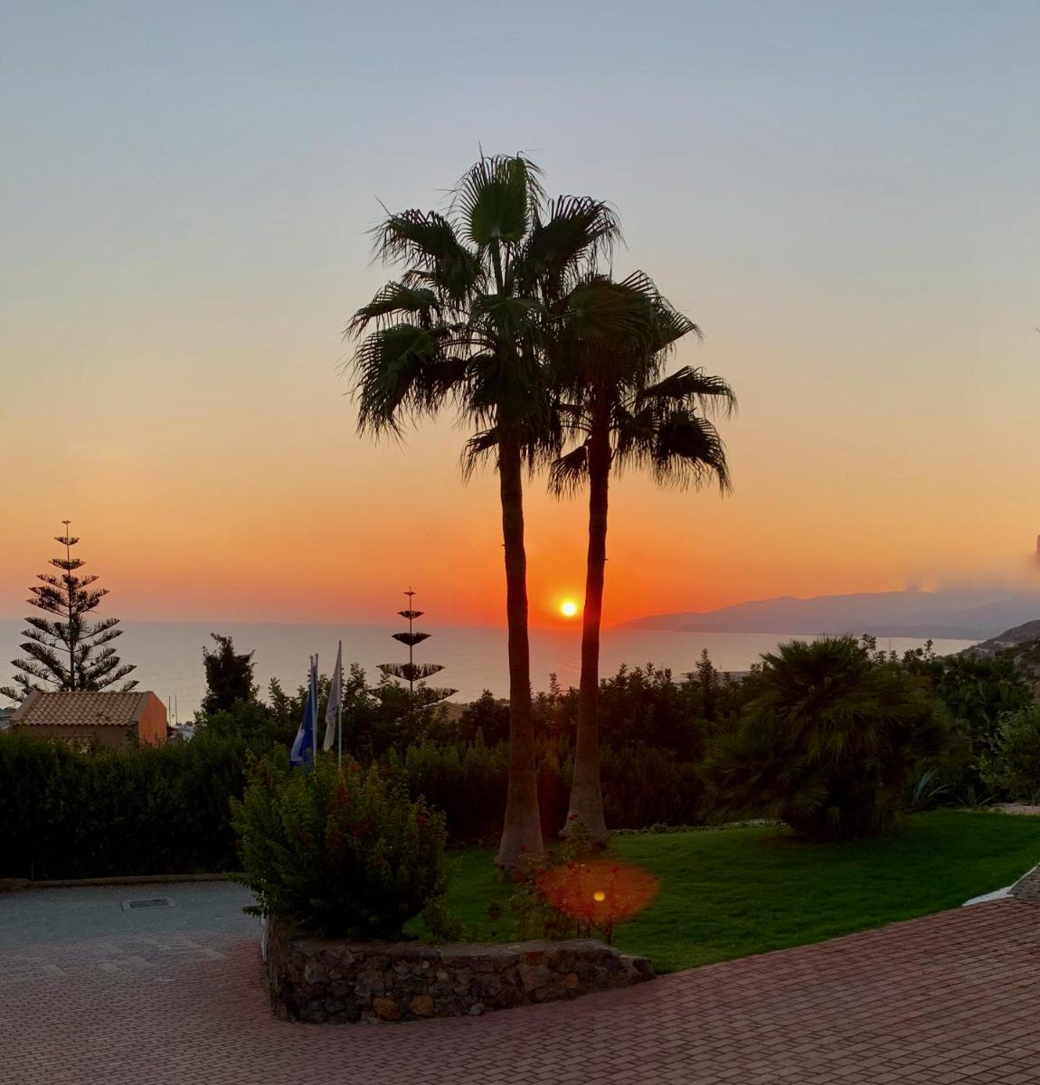 Creta Blue Boutique Hotel