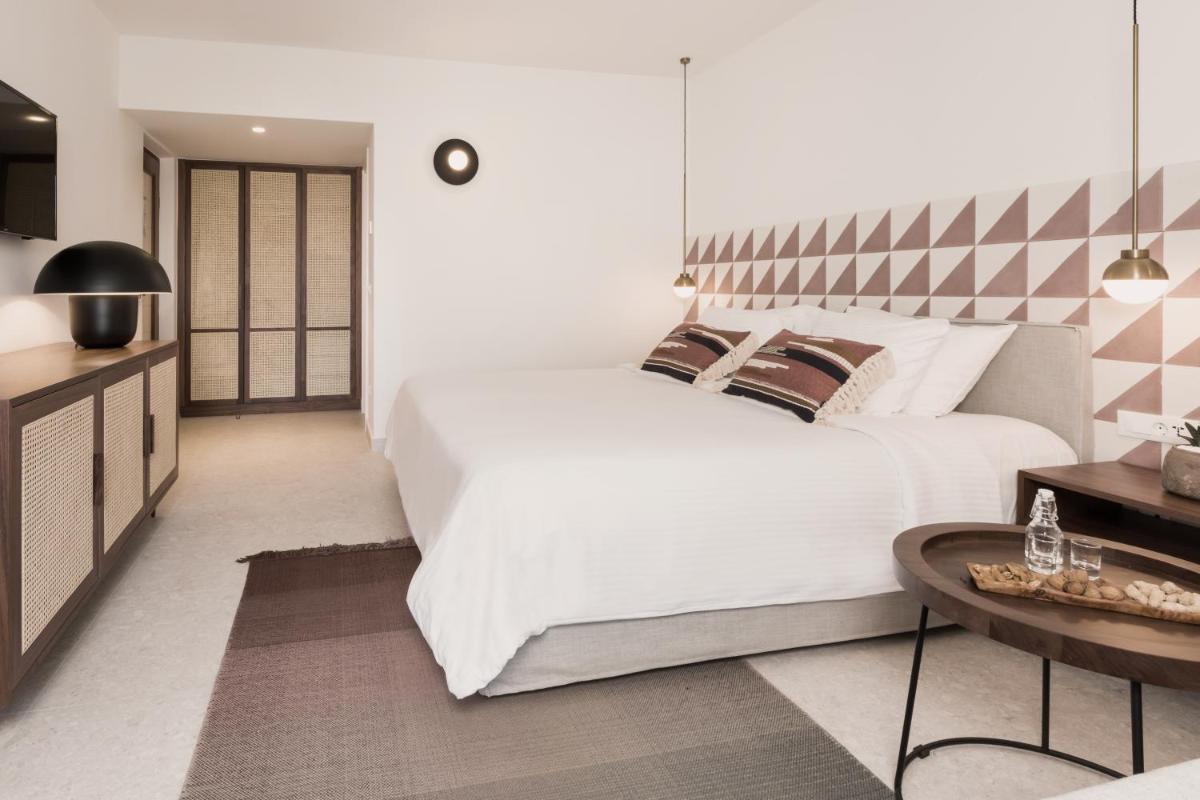 Phāea Cretan Malia, a Member of Design Hotels