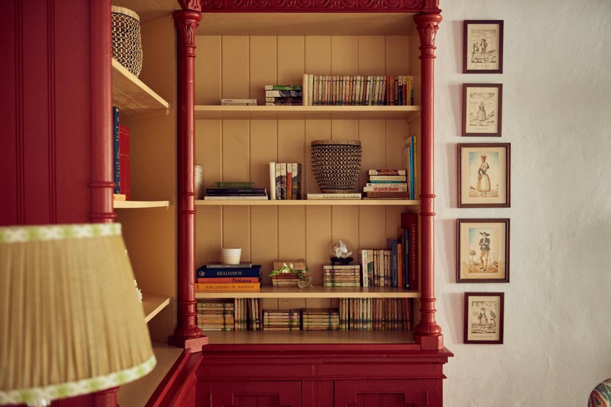 Cristine Bedfor Mahon Boutique Hotel