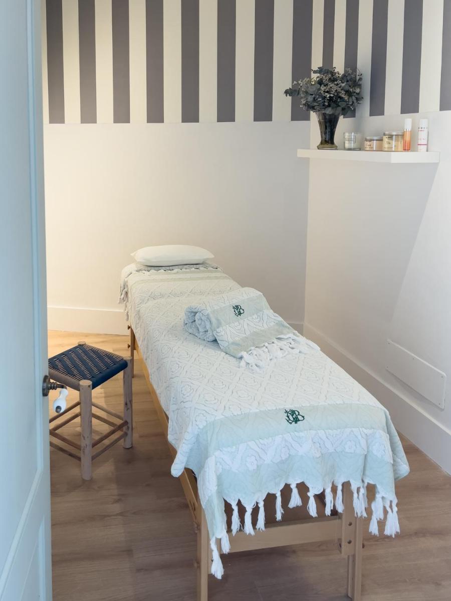 Cristine Bedfor Mahon Boutique Hotel