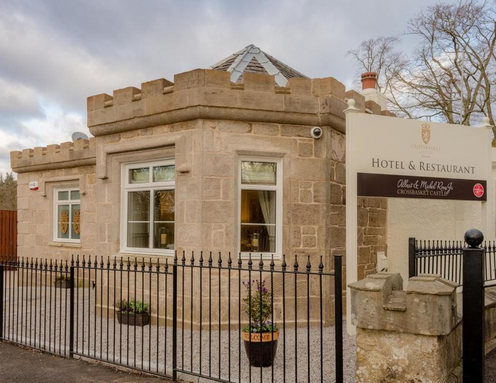 Crossbasket Castle, Hotel & Restaurant