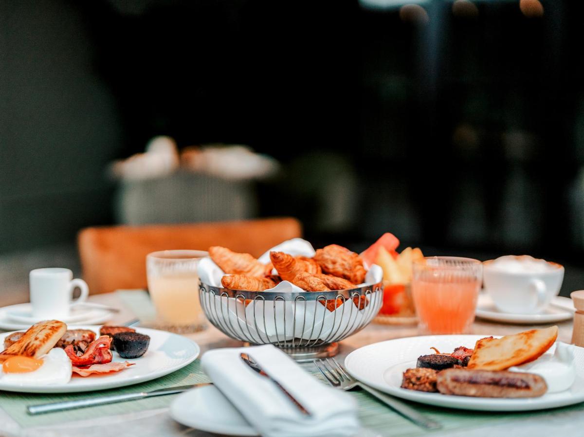 Crossbasket Castle, Hotel & Restaurant