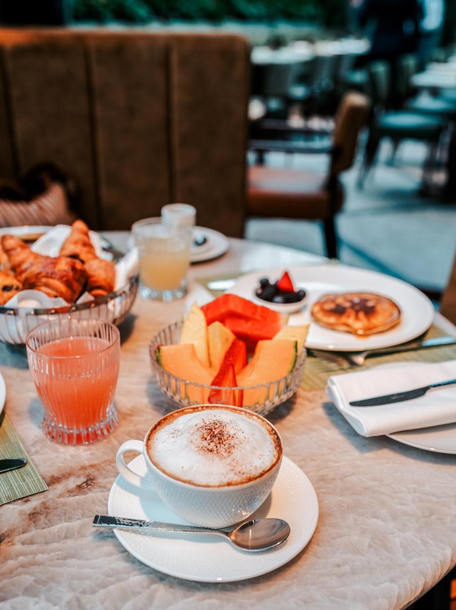 Crossbasket Castle, Hotel & Restaurant