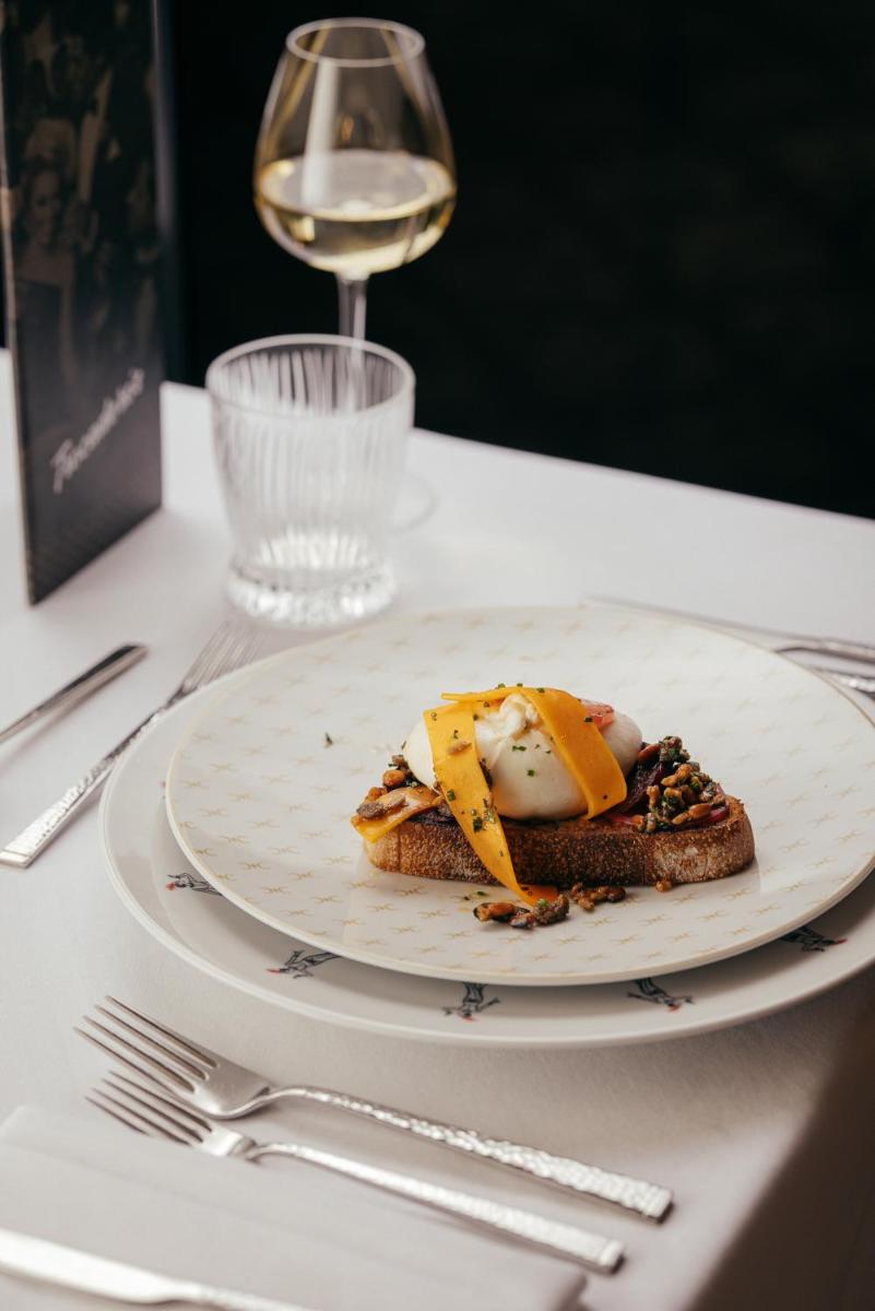 Crossbasket Castle, Hotel & Restaurant