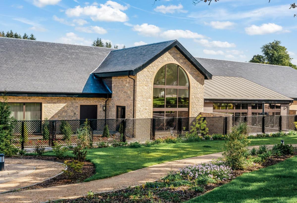 Crossbasket Castle, Hotel & Restaurant