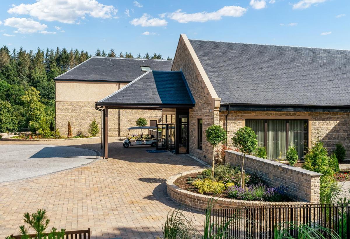 Crossbasket Castle, Hotel & Restaurant