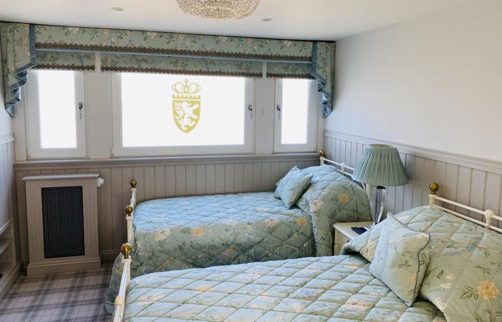 Crossbasket Castle, Hotel & Restaurant
