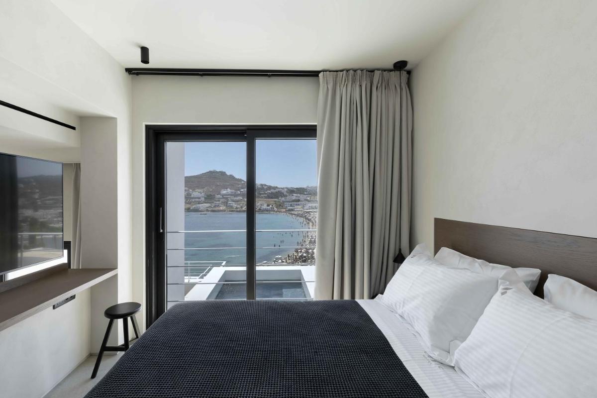 CUBIC Mykonos Seafront Design Suites