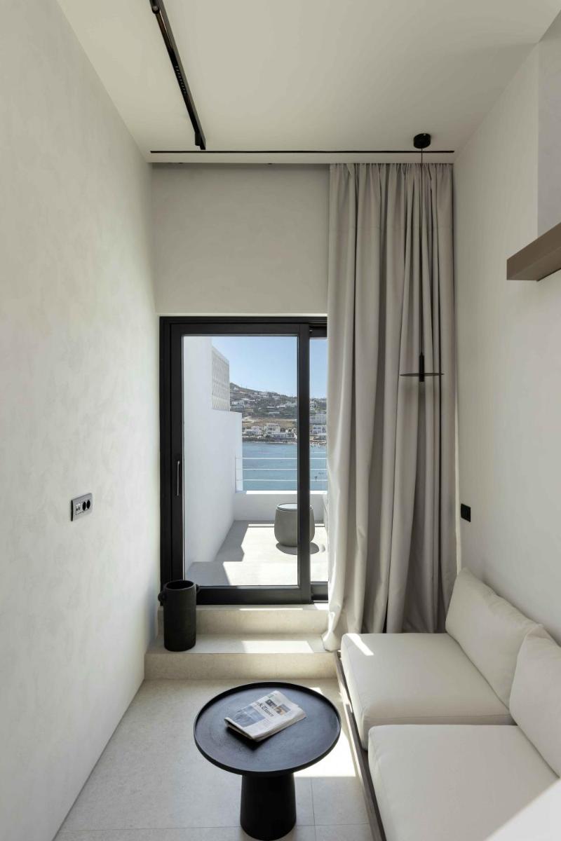 CUBIC Mykonos Seafront Design Suites