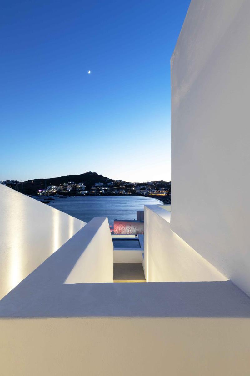 CUBIC Mykonos Seafront Design Suites