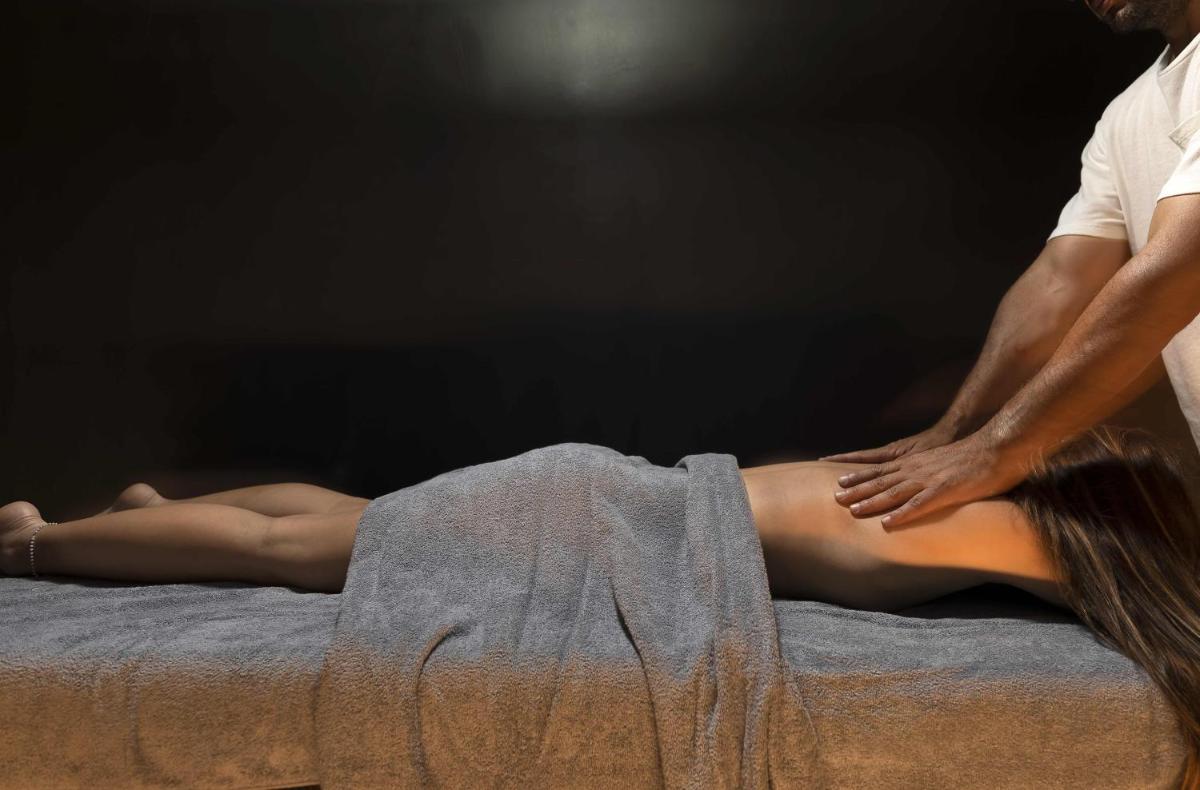 CUBIC Mykonos Seafront Design Suites