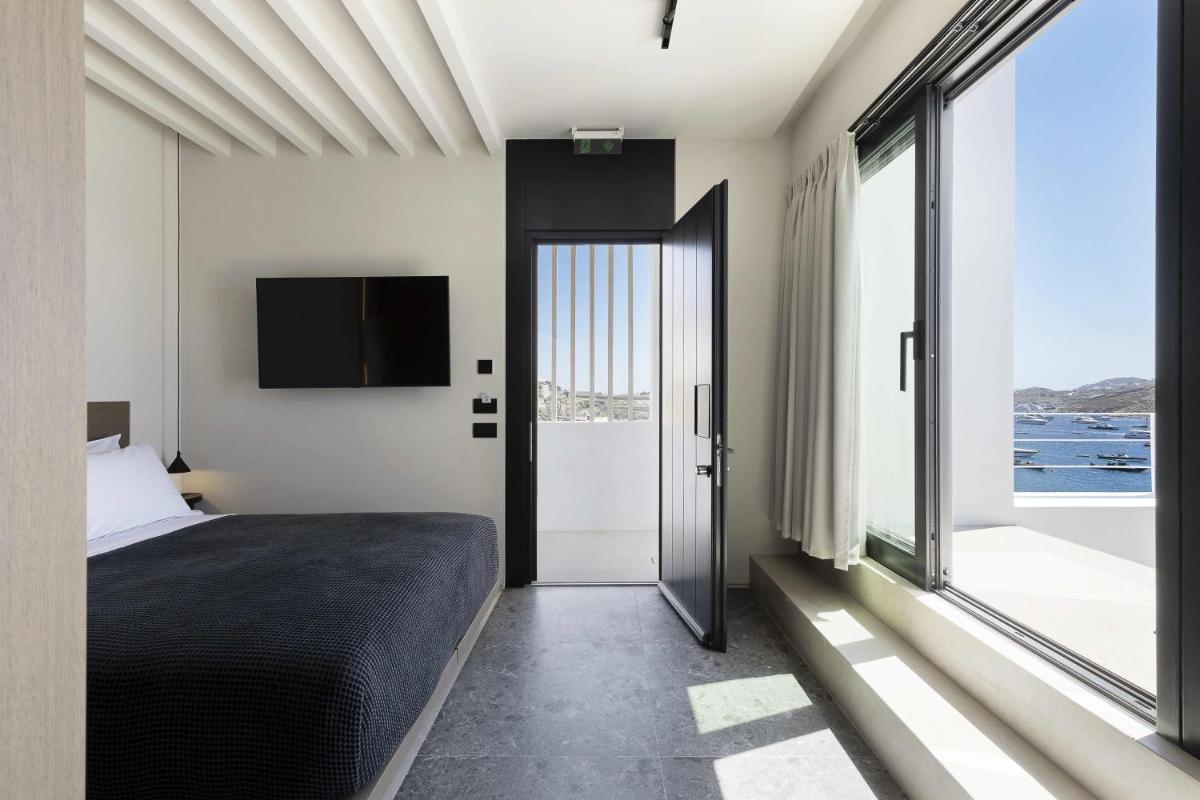 CUBIC Mykonos Seafront Design Suites