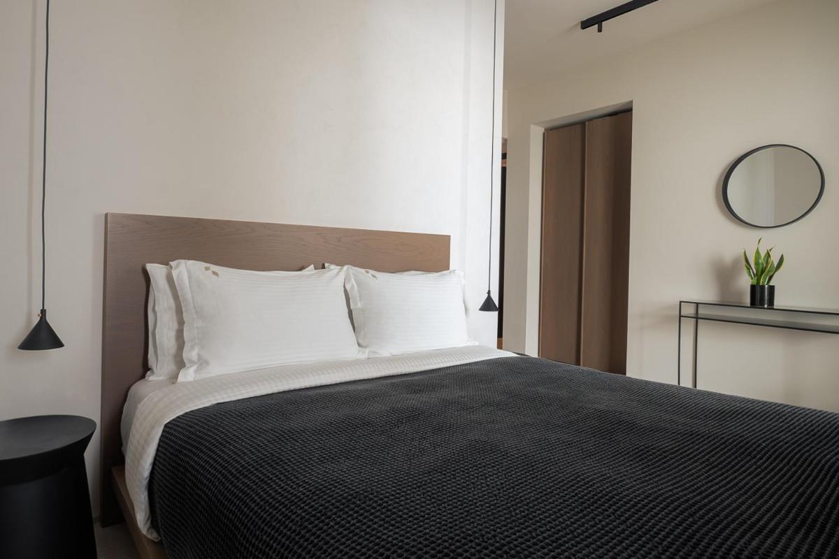 CUBIC Mykonos Seafront Design Suites