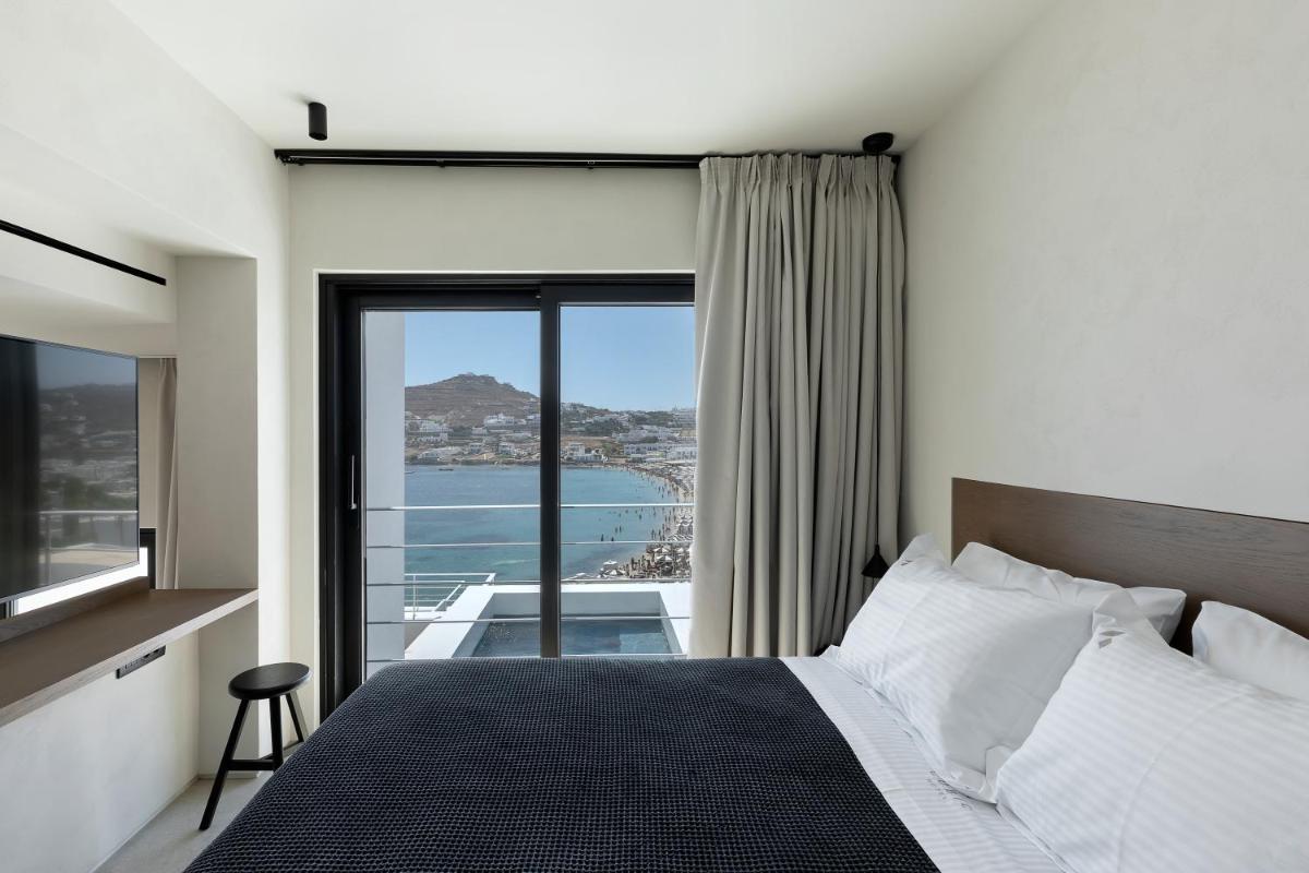 CUBIC Mykonos Seafront Design Suites