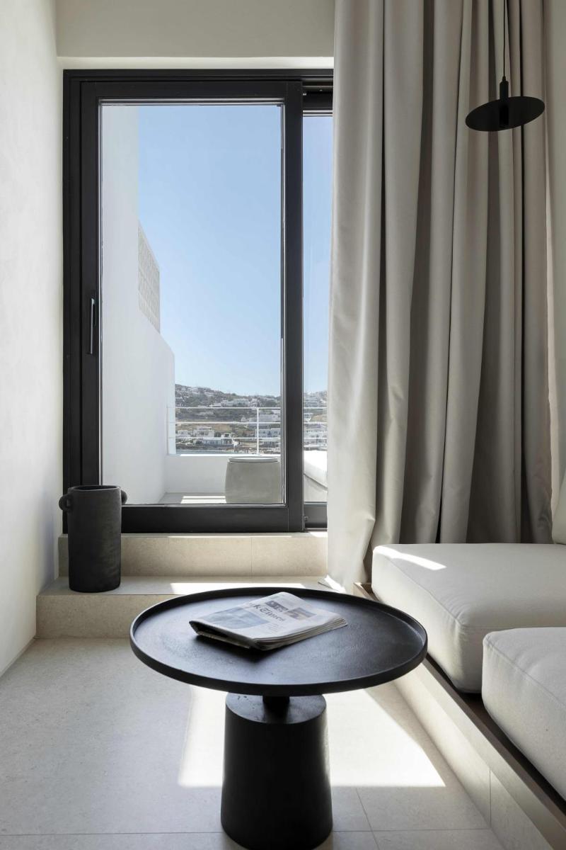 CUBIC Mykonos Seafront Design Suites
