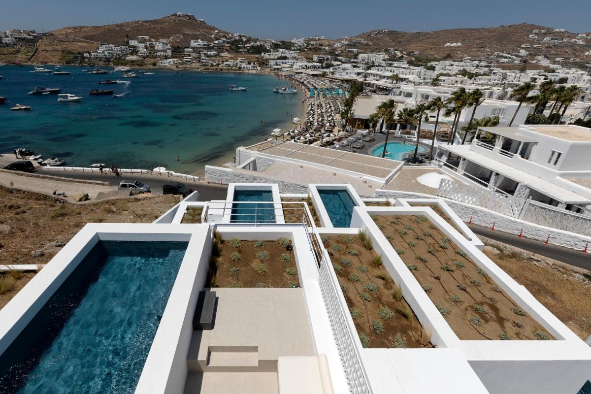 CUBIC Mykonos Seafront Design Suites