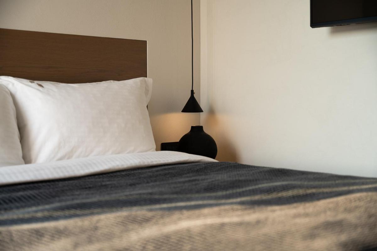 CUBIC Mykonos Seafront Design Suites