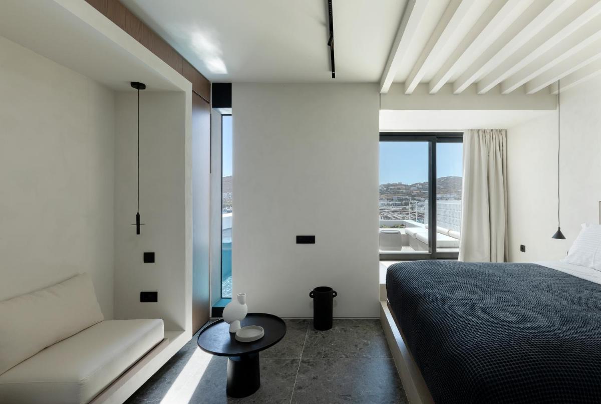 CUBIC Mykonos Seafront Design Suites