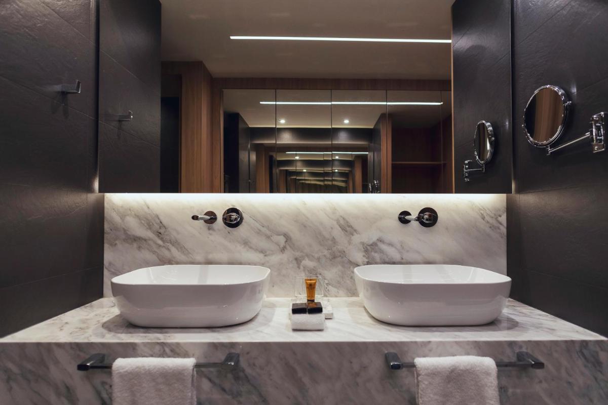 Cugo Gran Macina Malta