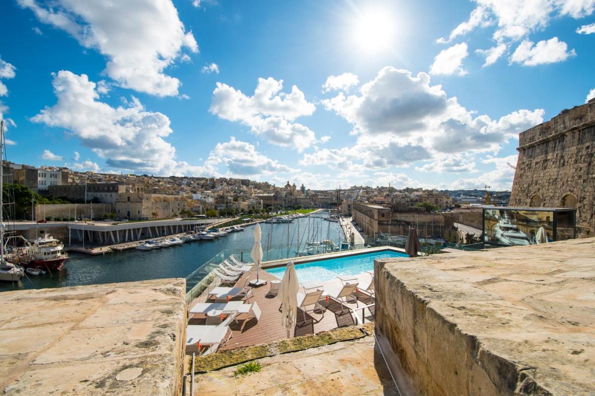 Cugo Gran Macina Malta