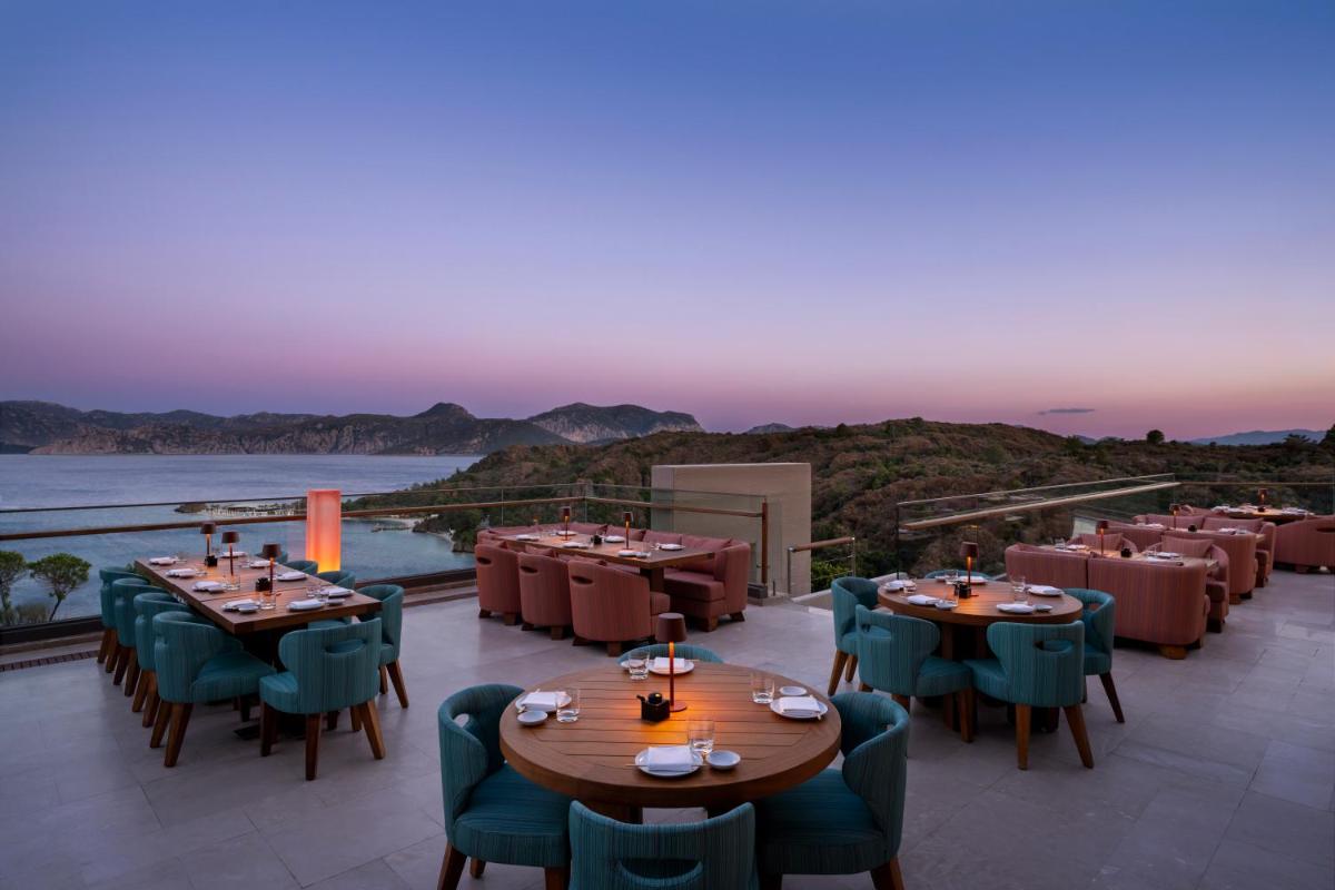 D Maris Bay