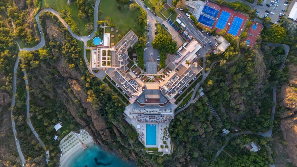 D Maris Bay
