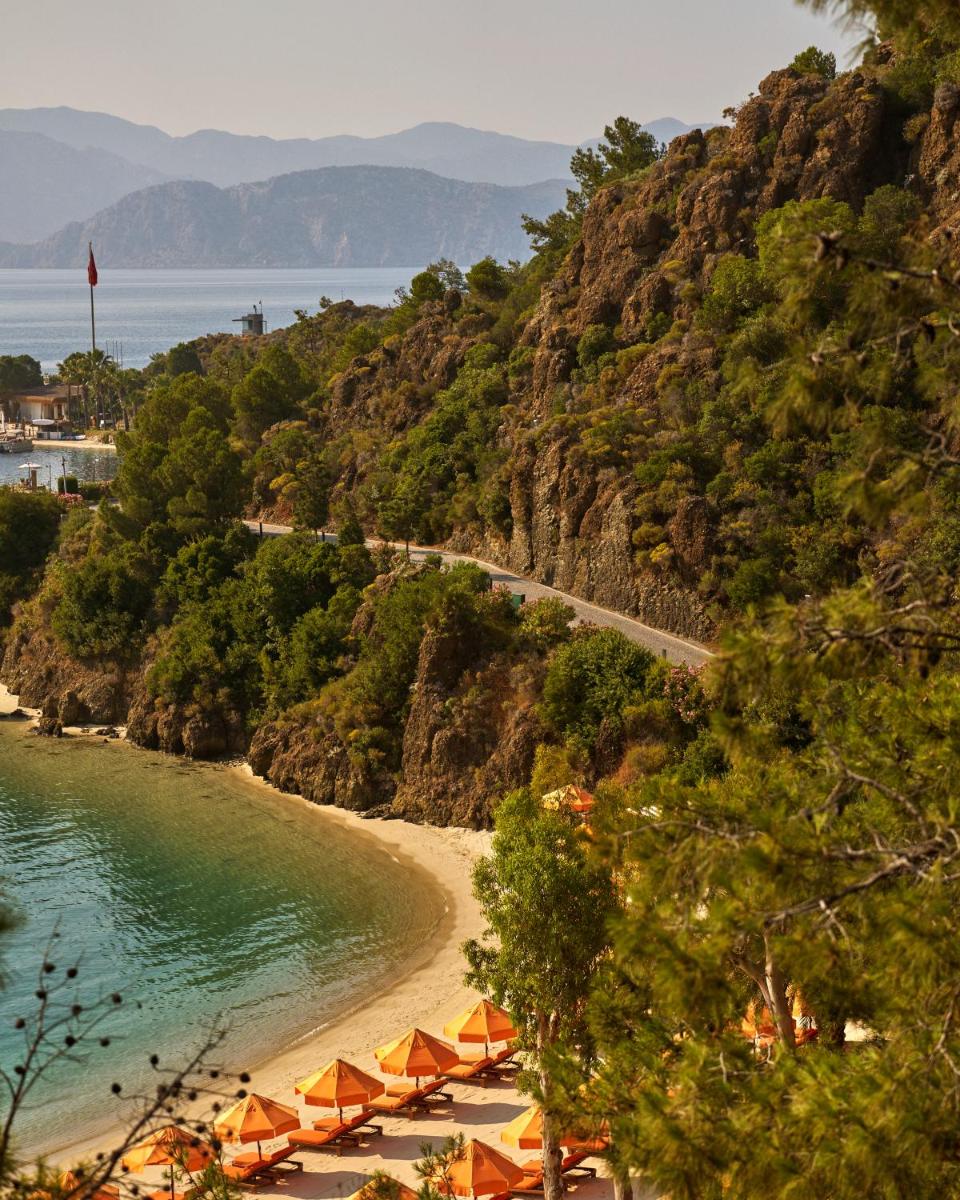 D Maris Bay