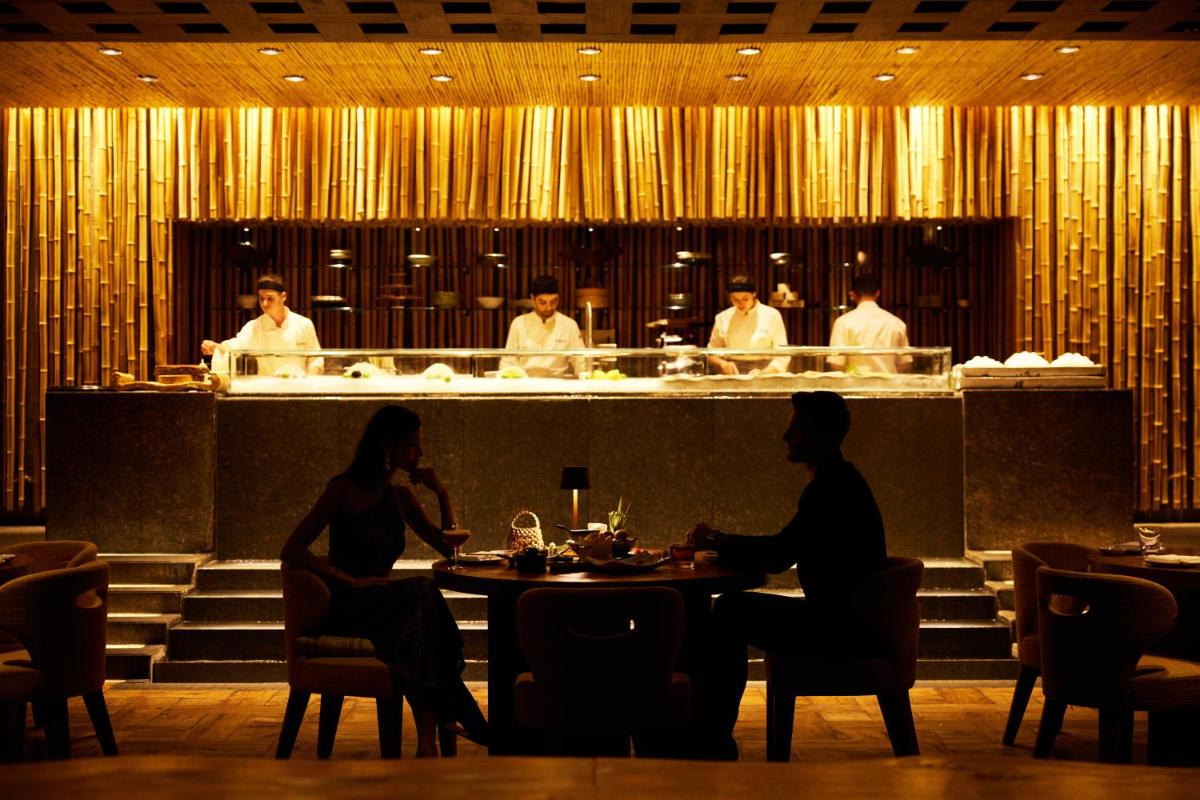 D Maris Bay