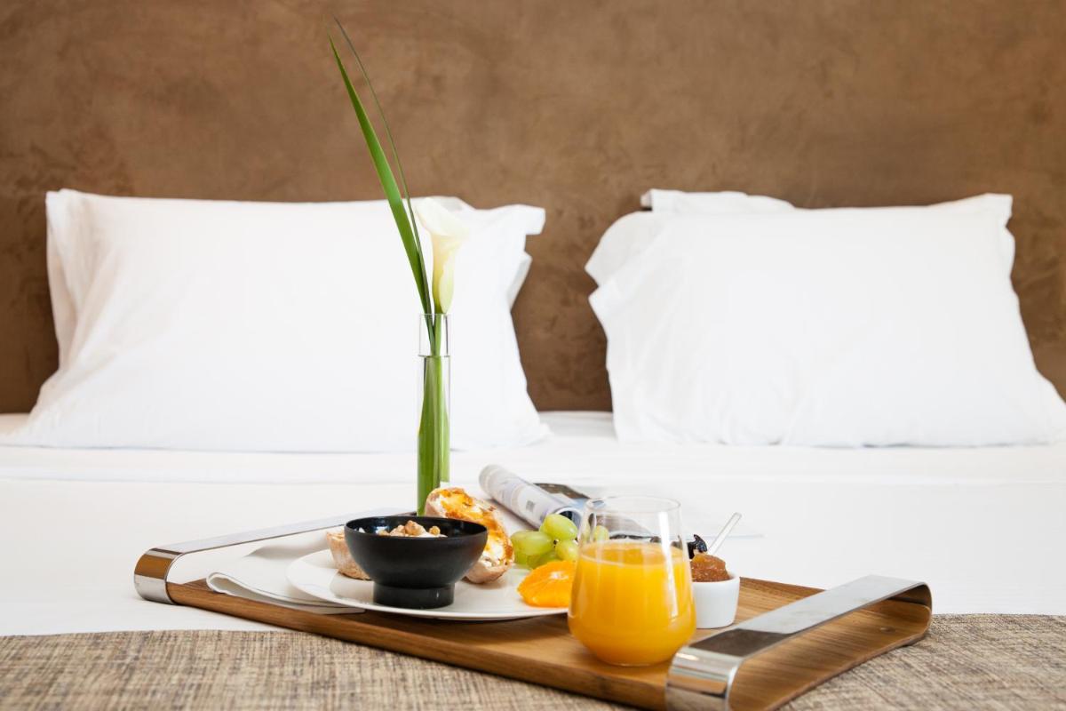 Daios Luxury Living