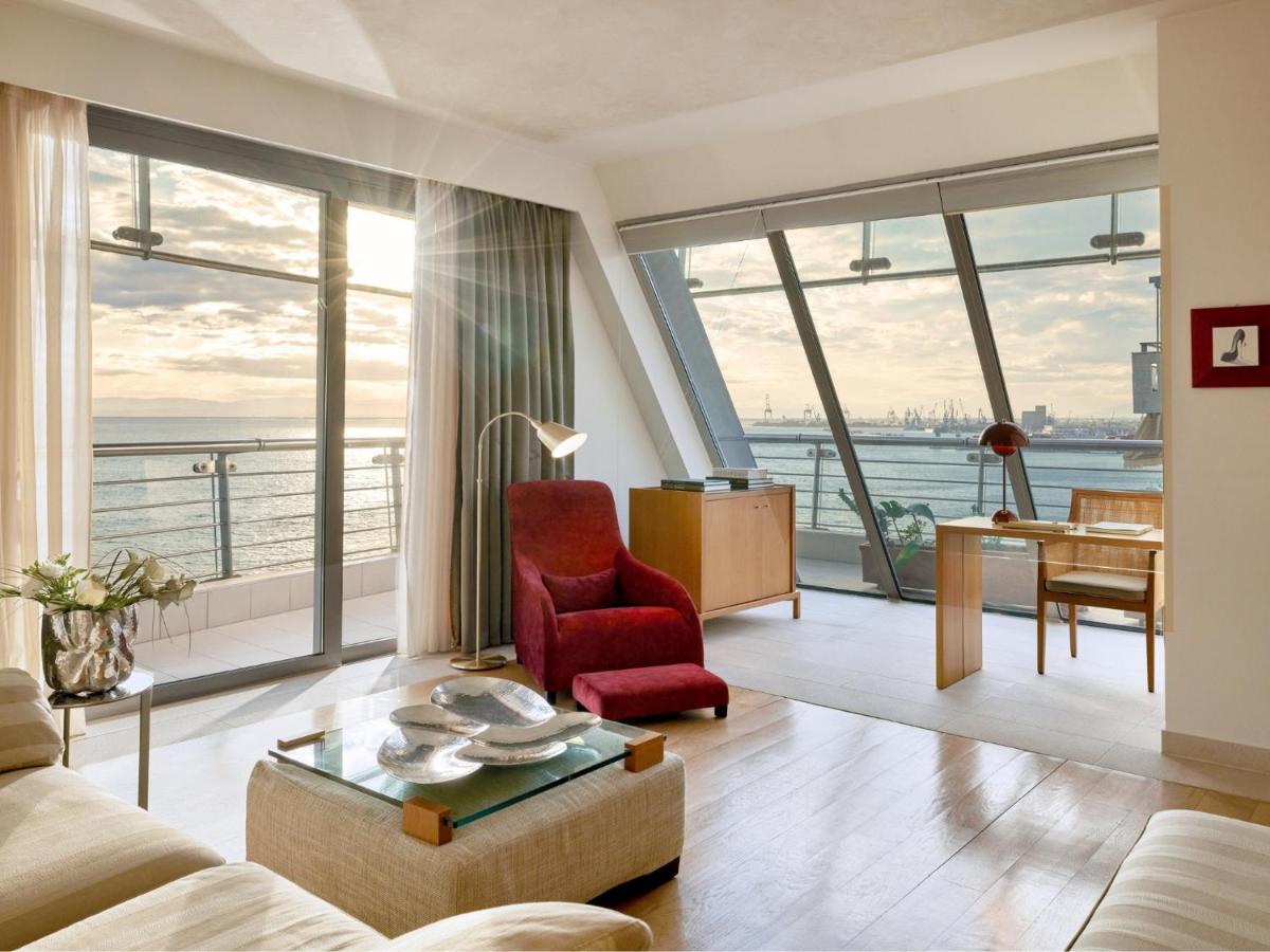 Daios Luxury Living