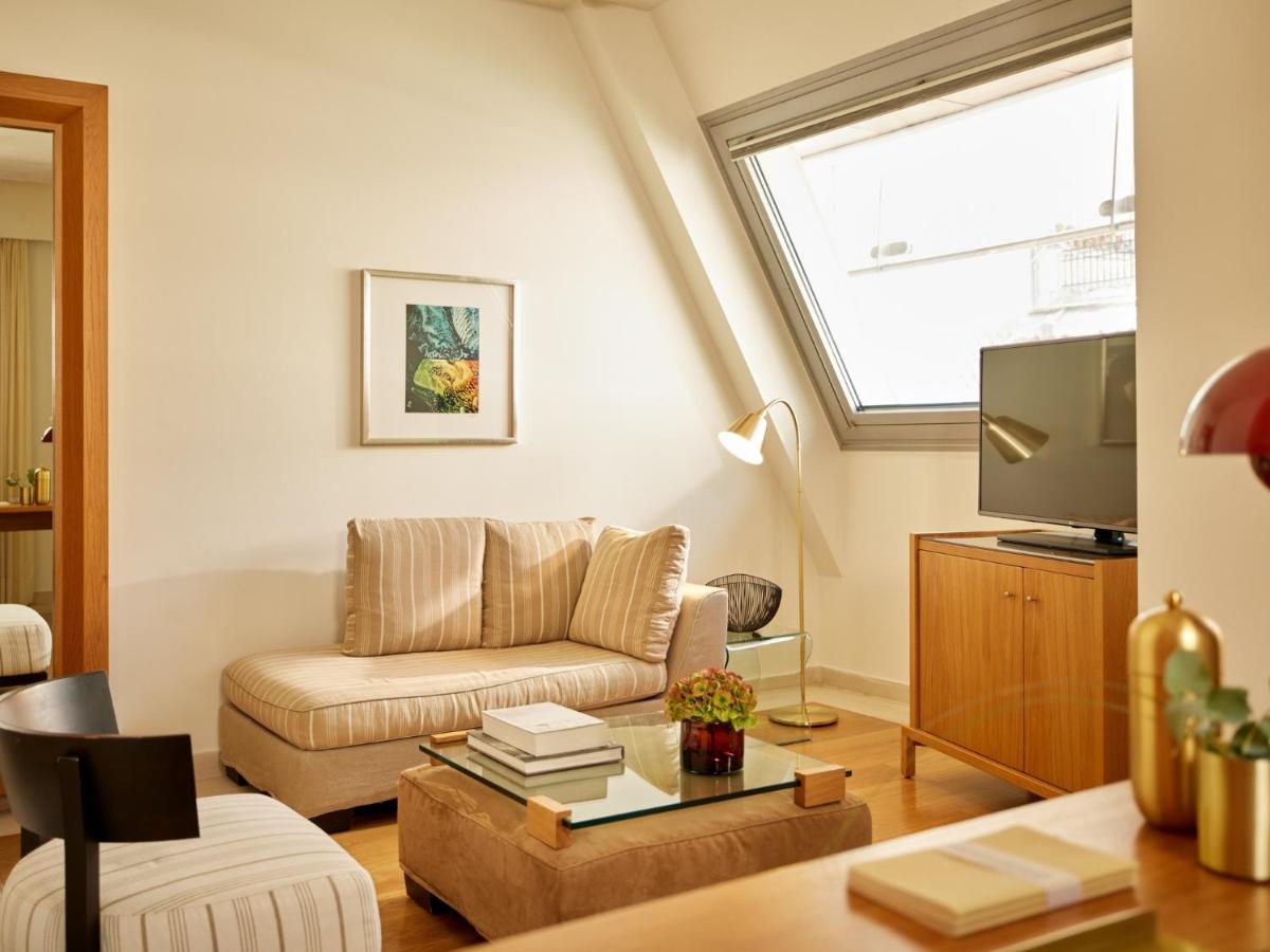 Daios Luxury Living