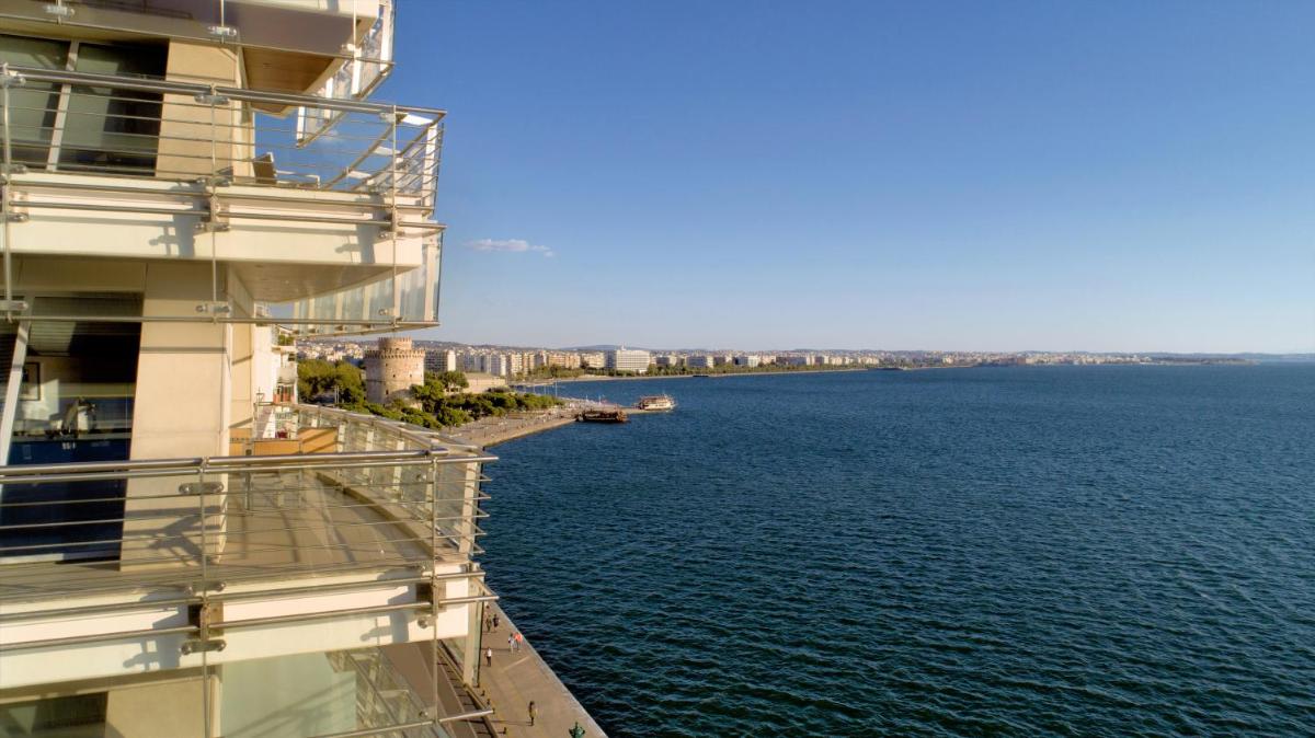 Daios Luxury Living