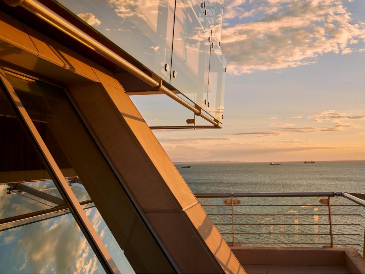 Daios Luxury Living