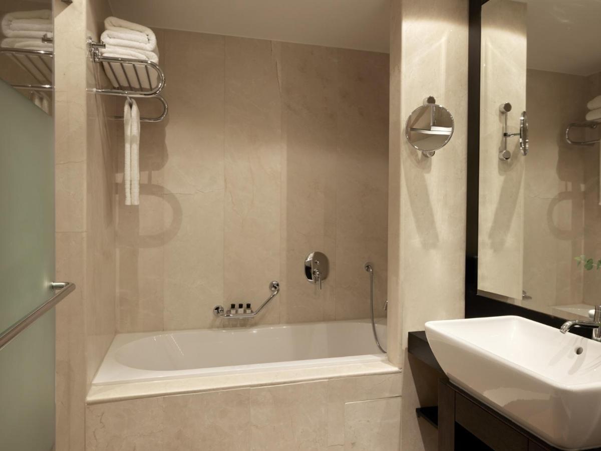 Daios Luxury Living