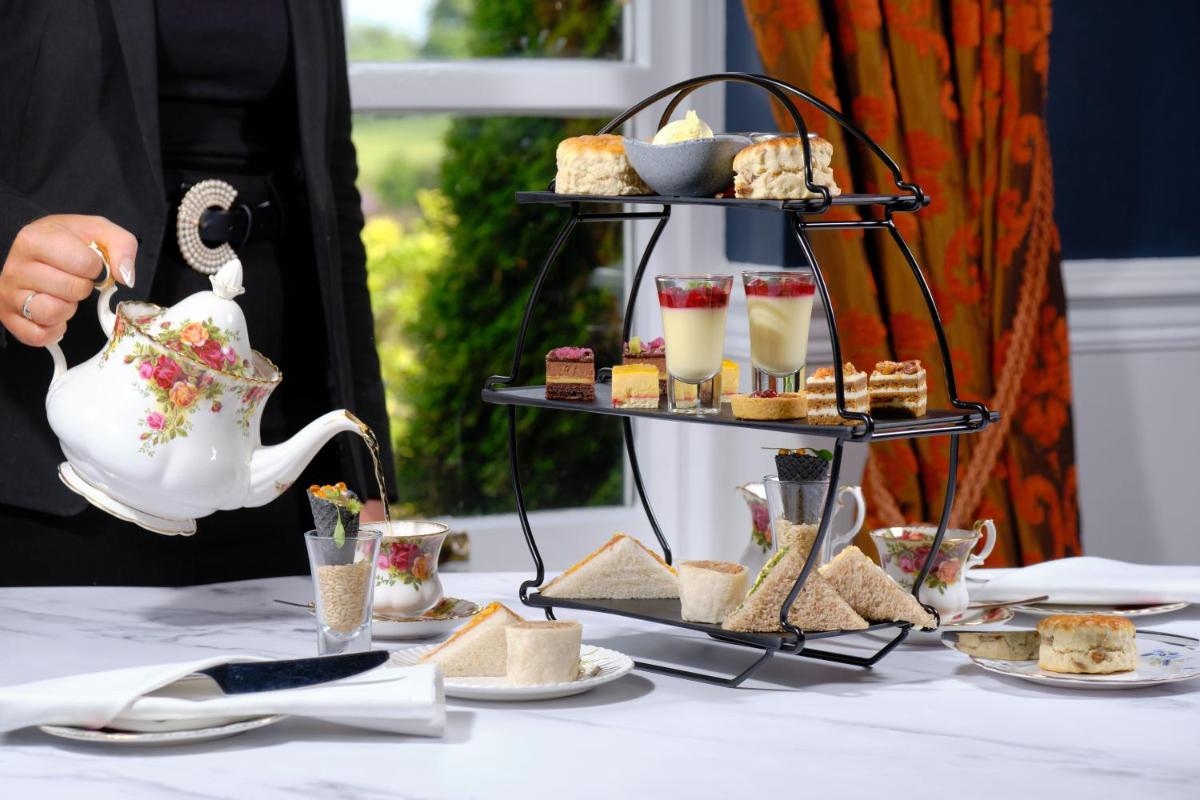 Dalmahoy Hotel & Country Club