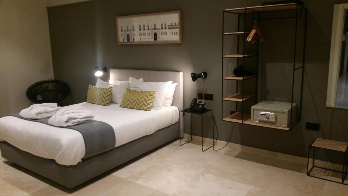 The Manoel Hotel
