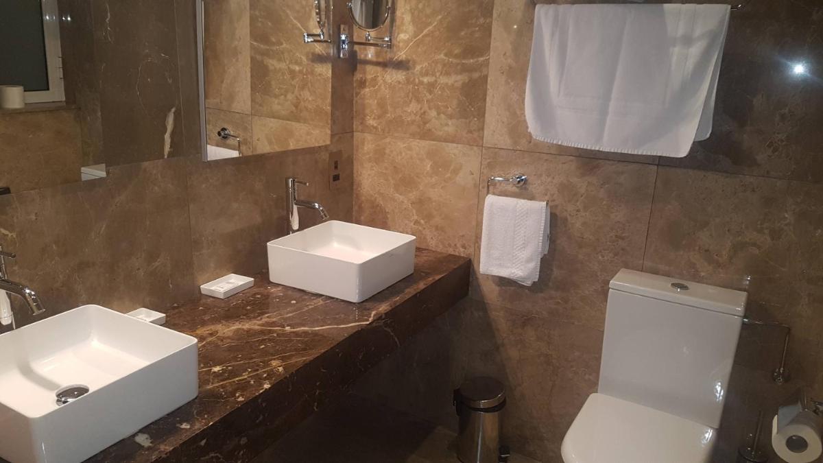 The Manoel Hotel