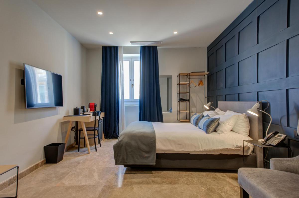 The Manoel Hotel