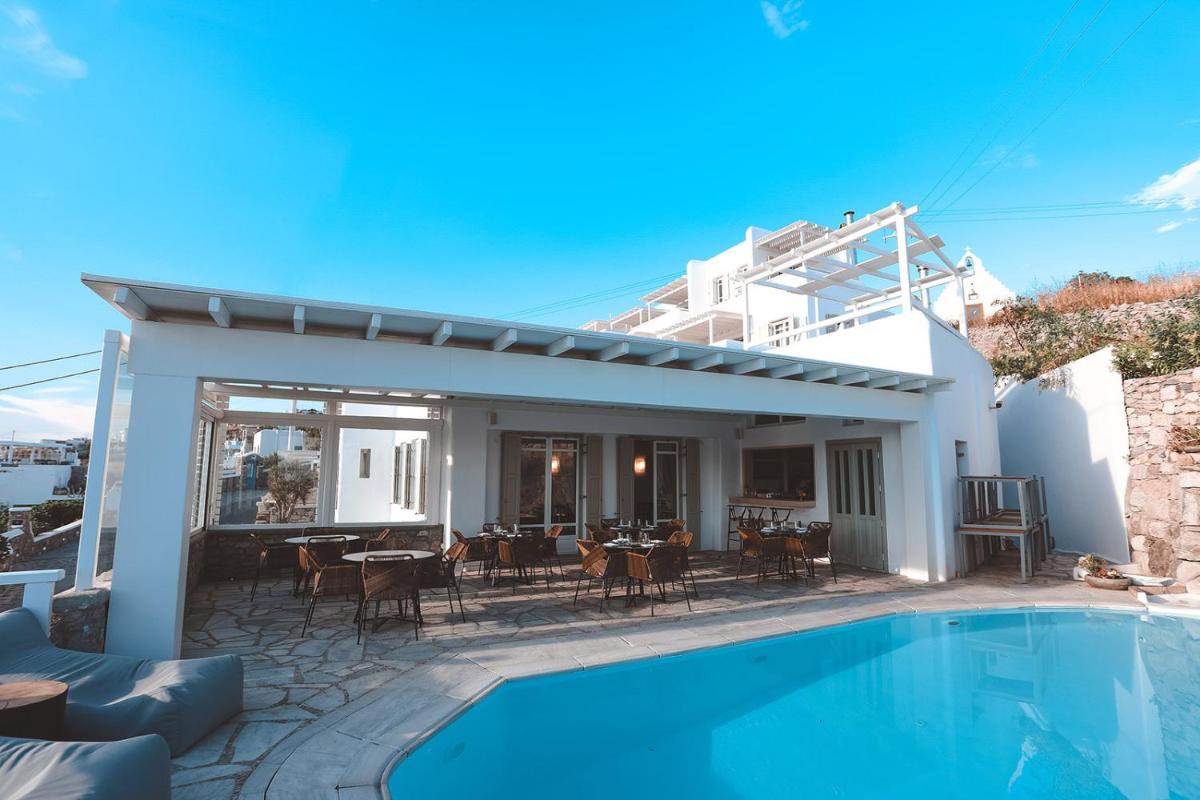 Deliades Hotel