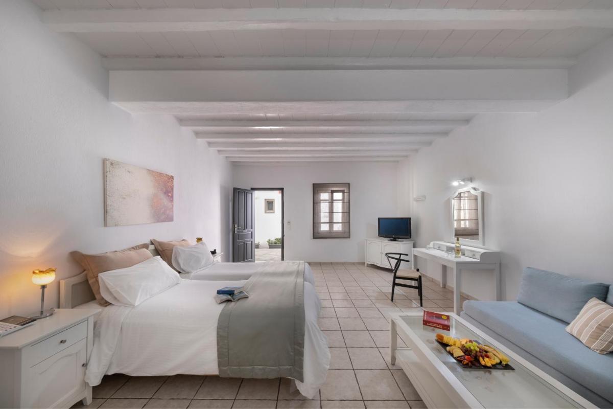 Deliades Hotel