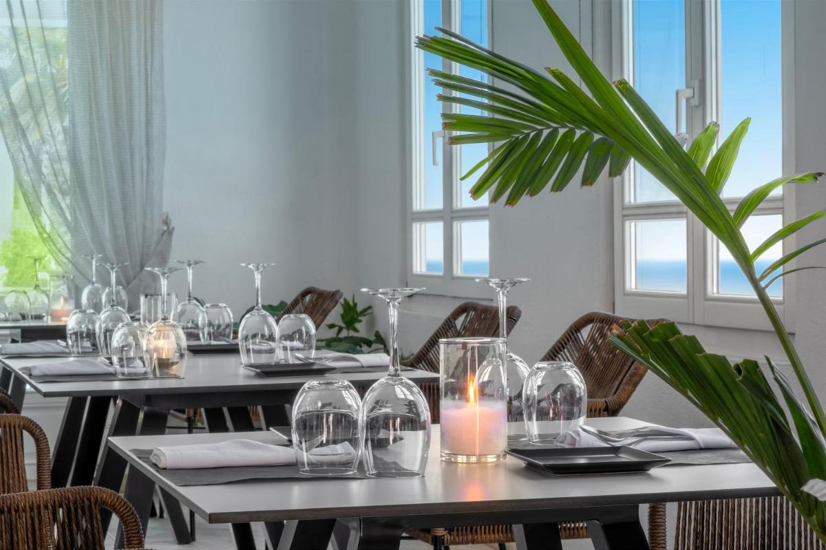 Deliades Hotel