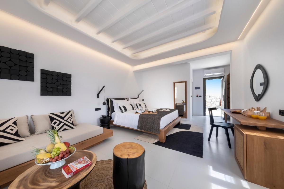 Deliades Hotel